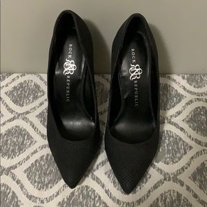 5” Closed-Toe Heels